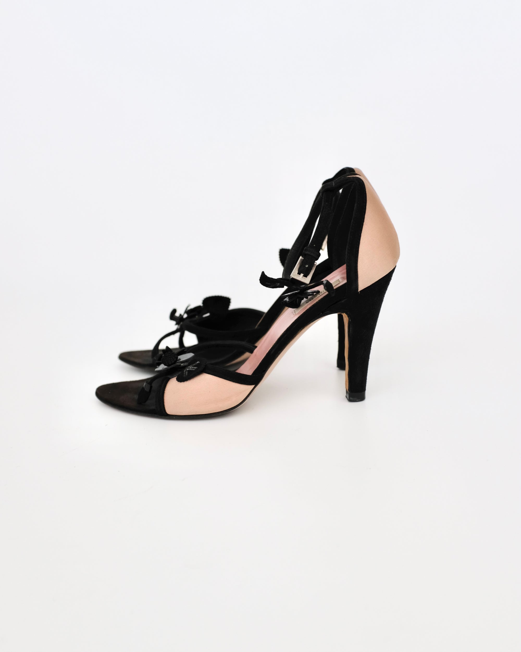 Prada 2002 Pink Satin Sandals (36)