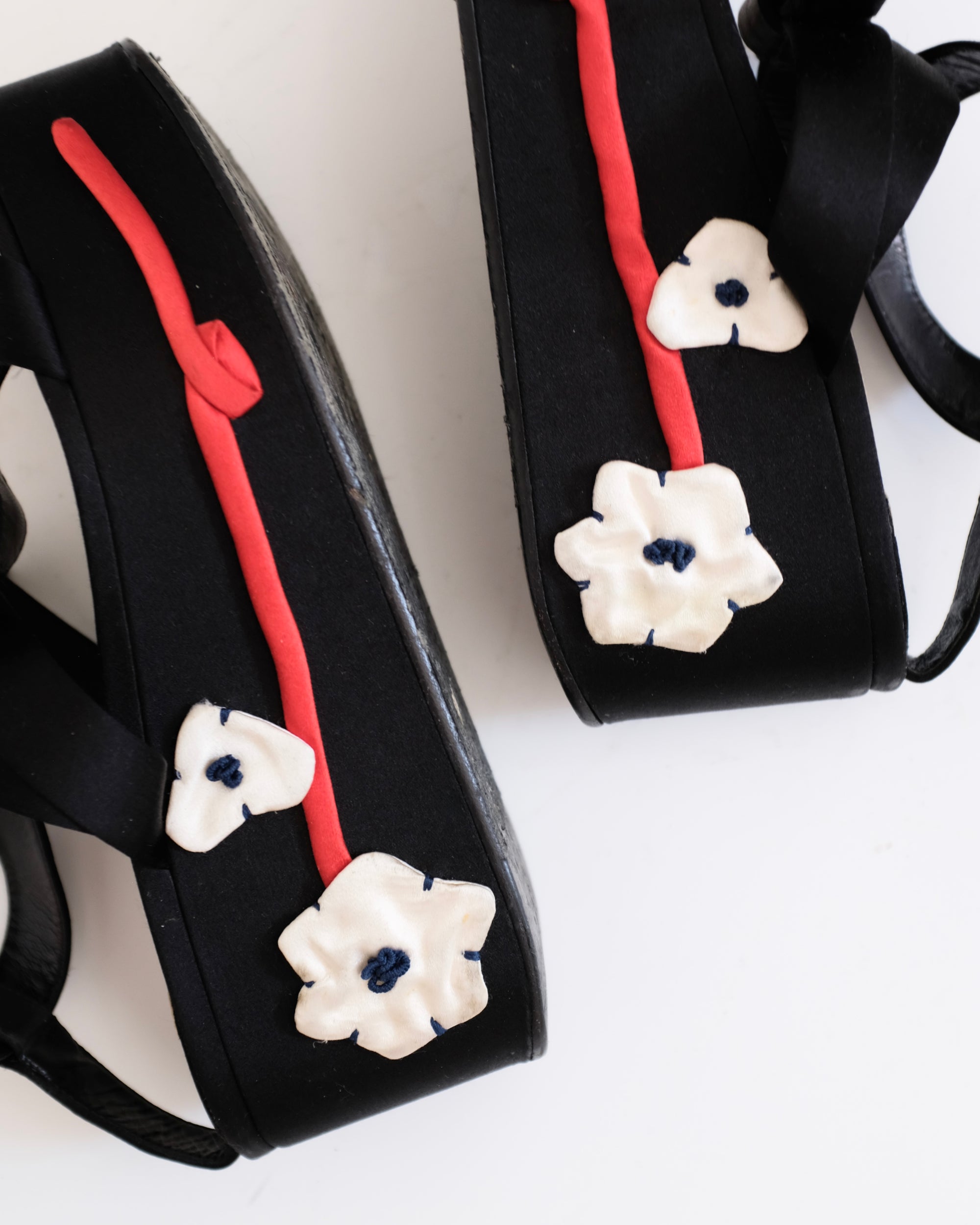 Prada SS2013 Platform Flower Sandals (39)