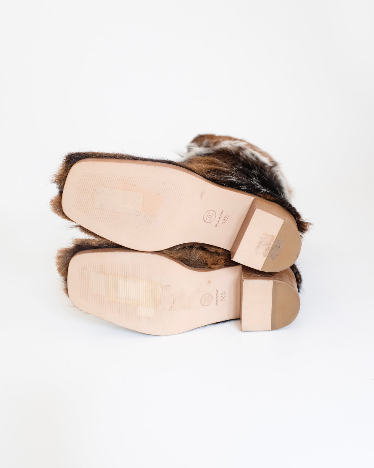 Chanel Métiers d'Art 2014 Fur Boots (38.5)