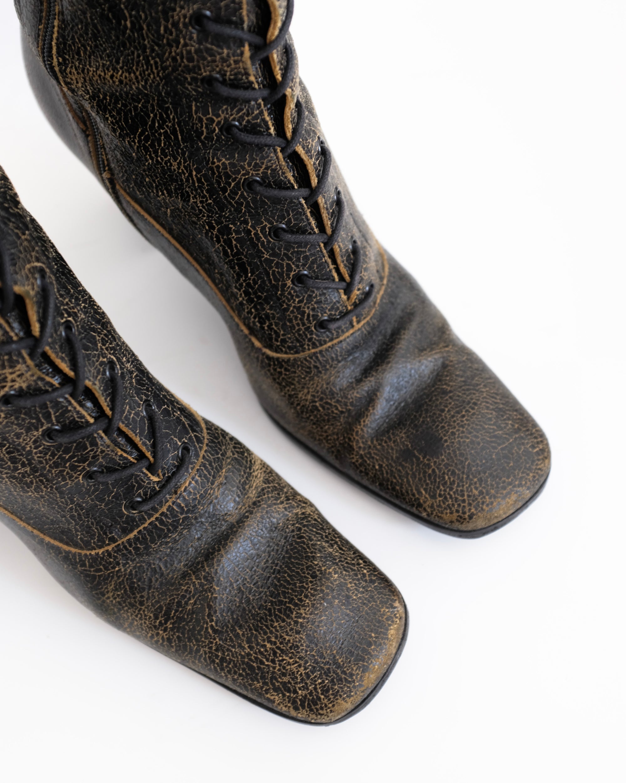 Miu Miu FW2001 Crackle Boots (39.5)
