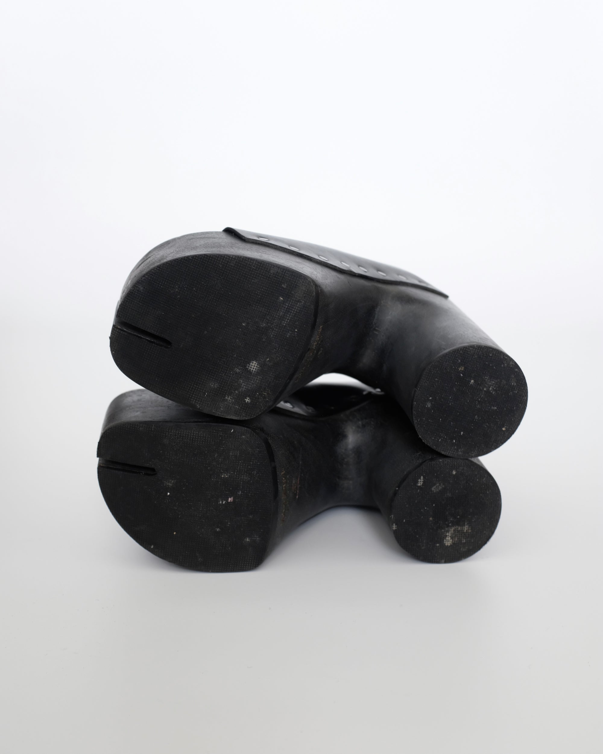 Maison Margiela Tabi Clogs (39)
