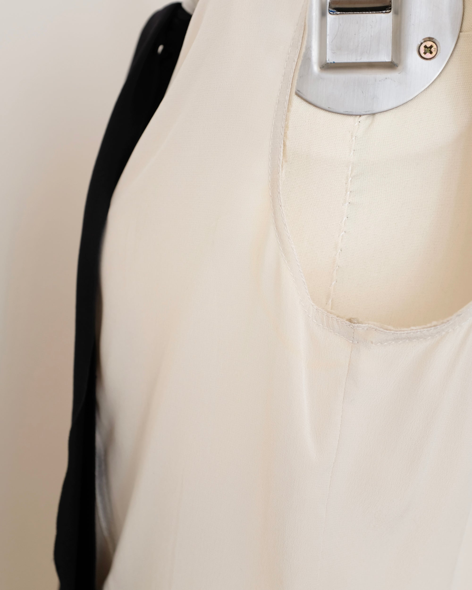 Prada SS2009 Tie Neck Sleeveless Blouse (M)