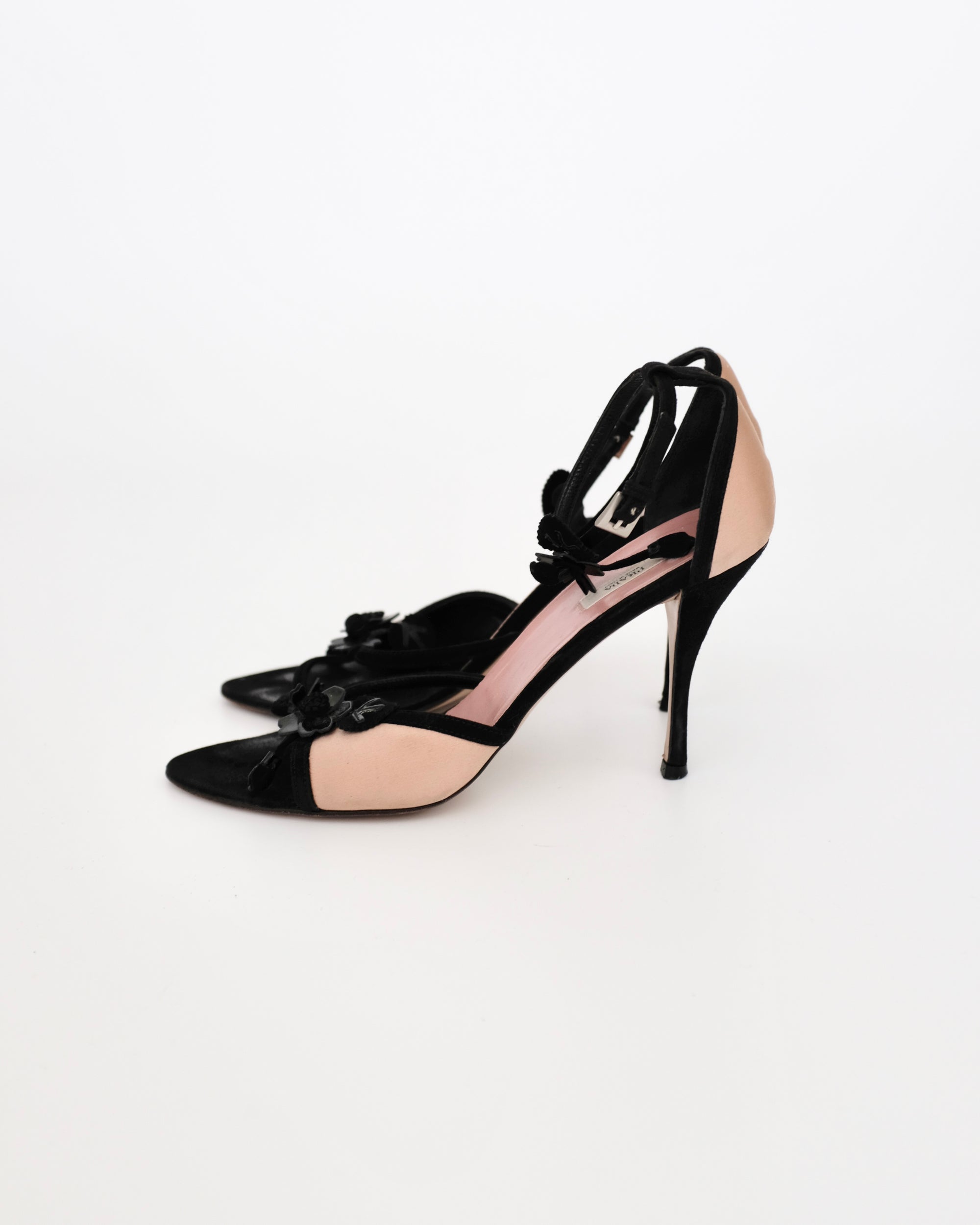 Prada 2002 Pink Satin Sandals (37)