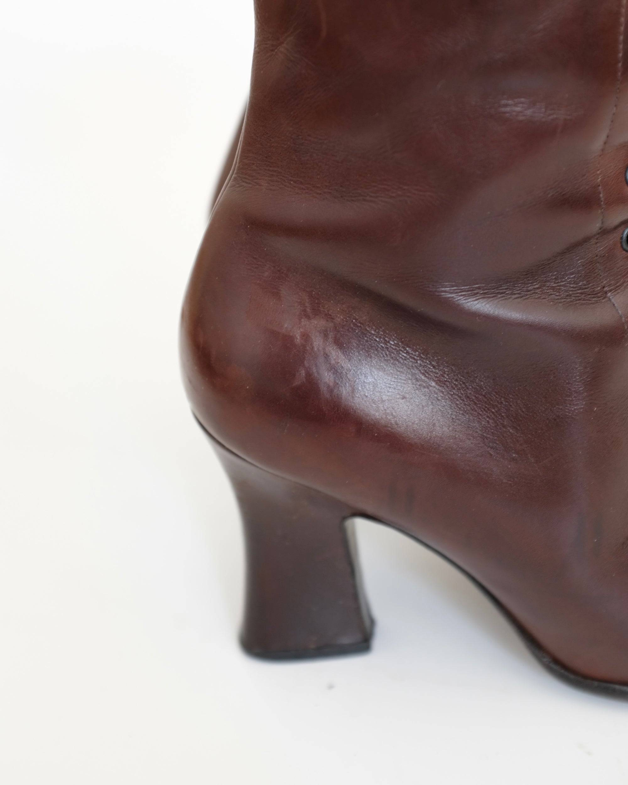 Prada FW2001 Brown Victorian Boots (37.5)