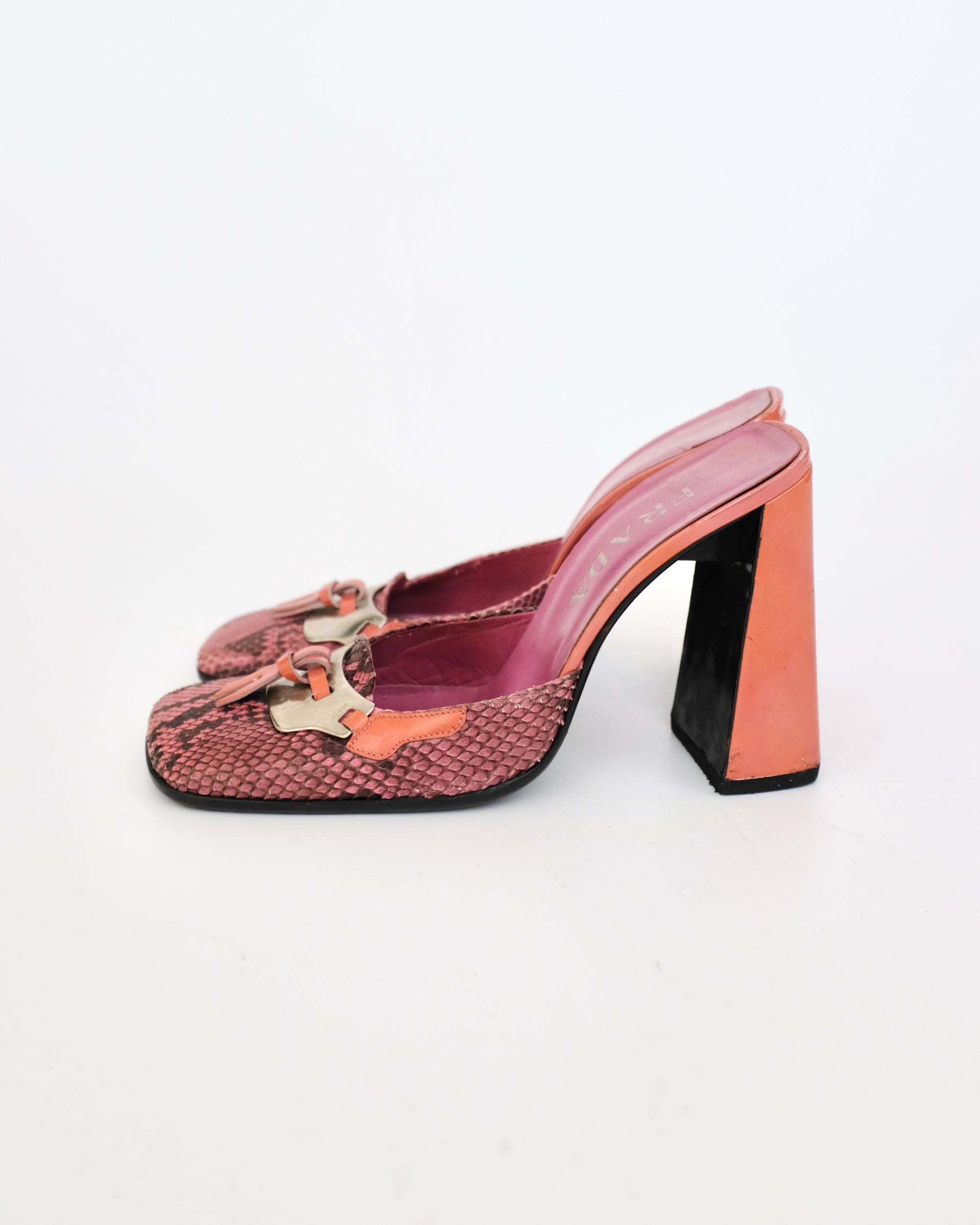 Prada FW1999 Pink Python Mirror Heels (38.5)