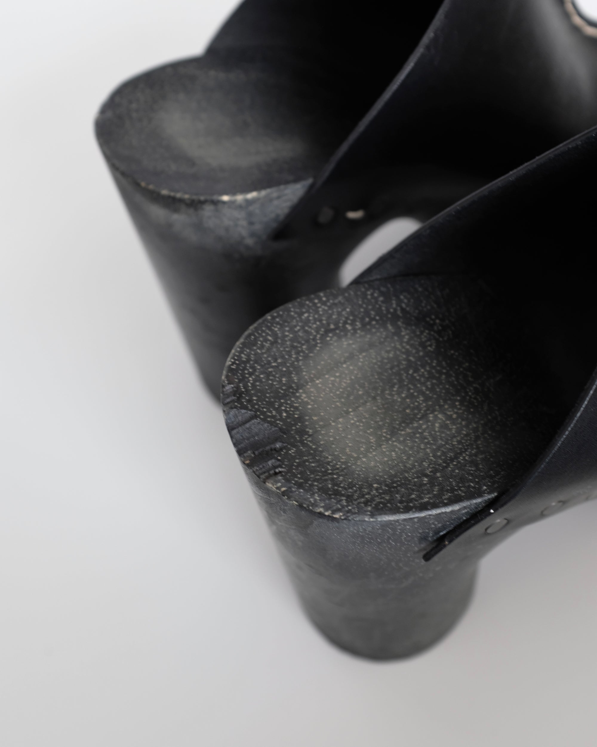 Maison Margiela Tabi Clogs (39)