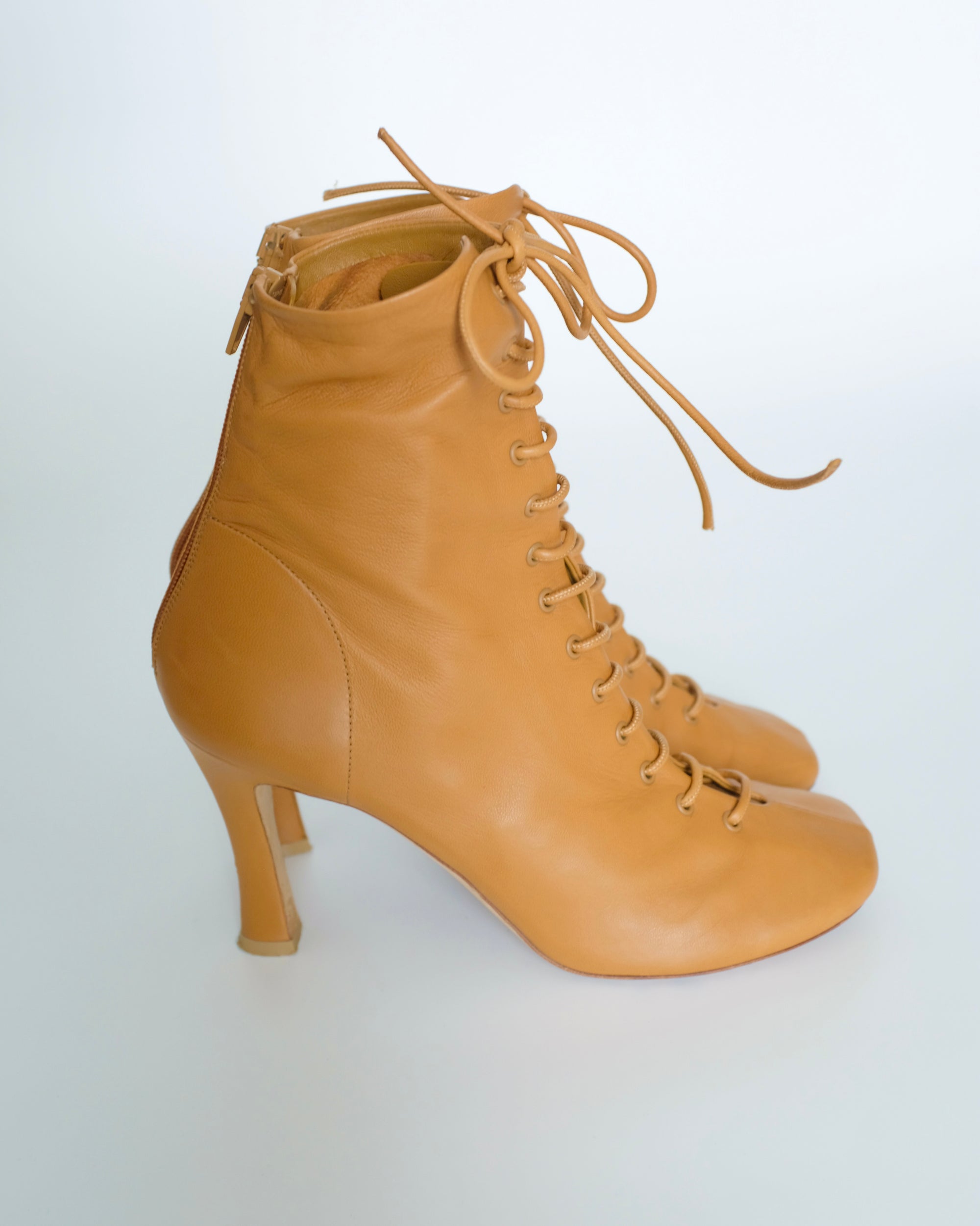 Celine by Phoebe Philo SS2018 Lace Up Boots (38.5)