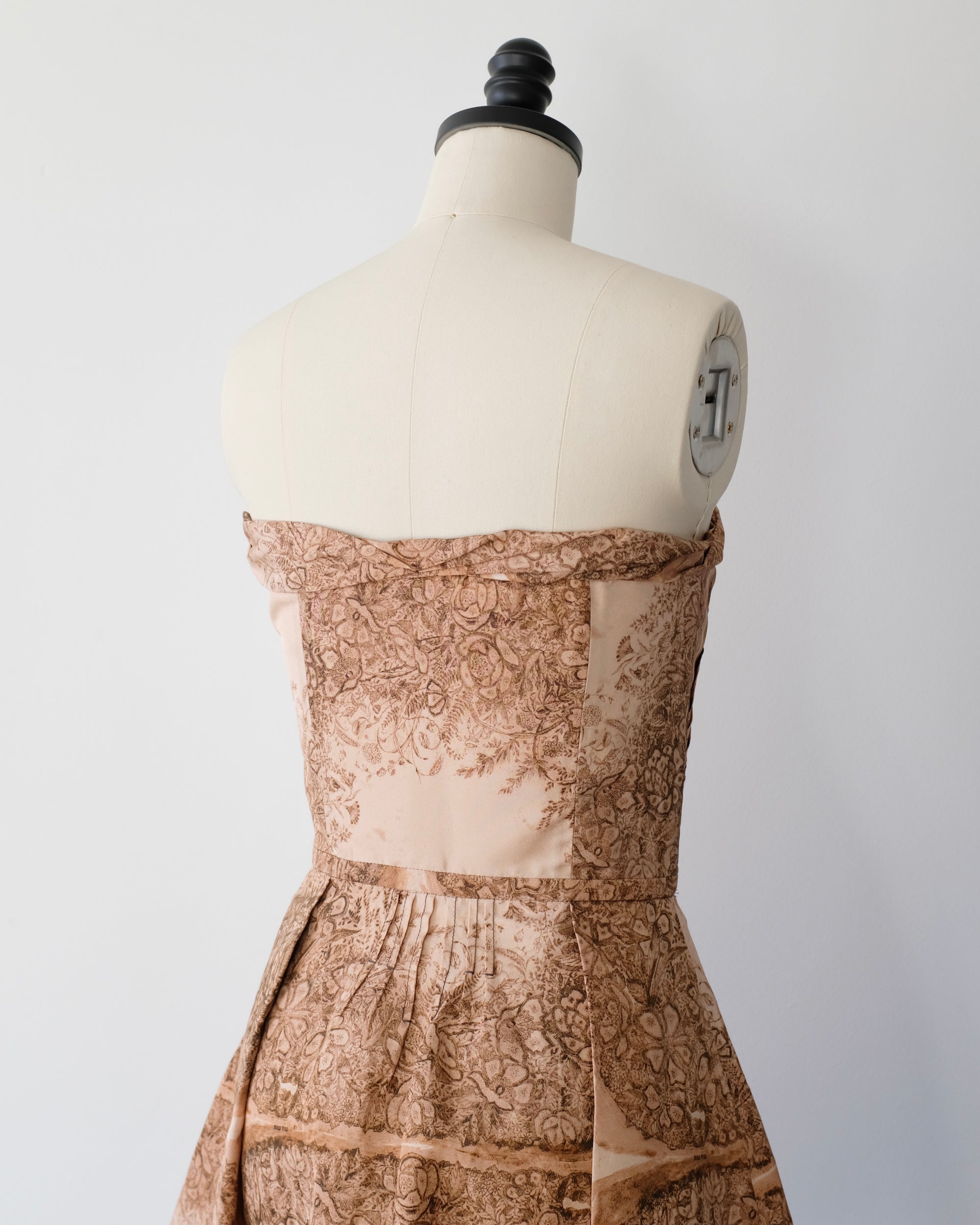 Miu Miu Resort 2008 Strapless Floral Mini Dress (XS)