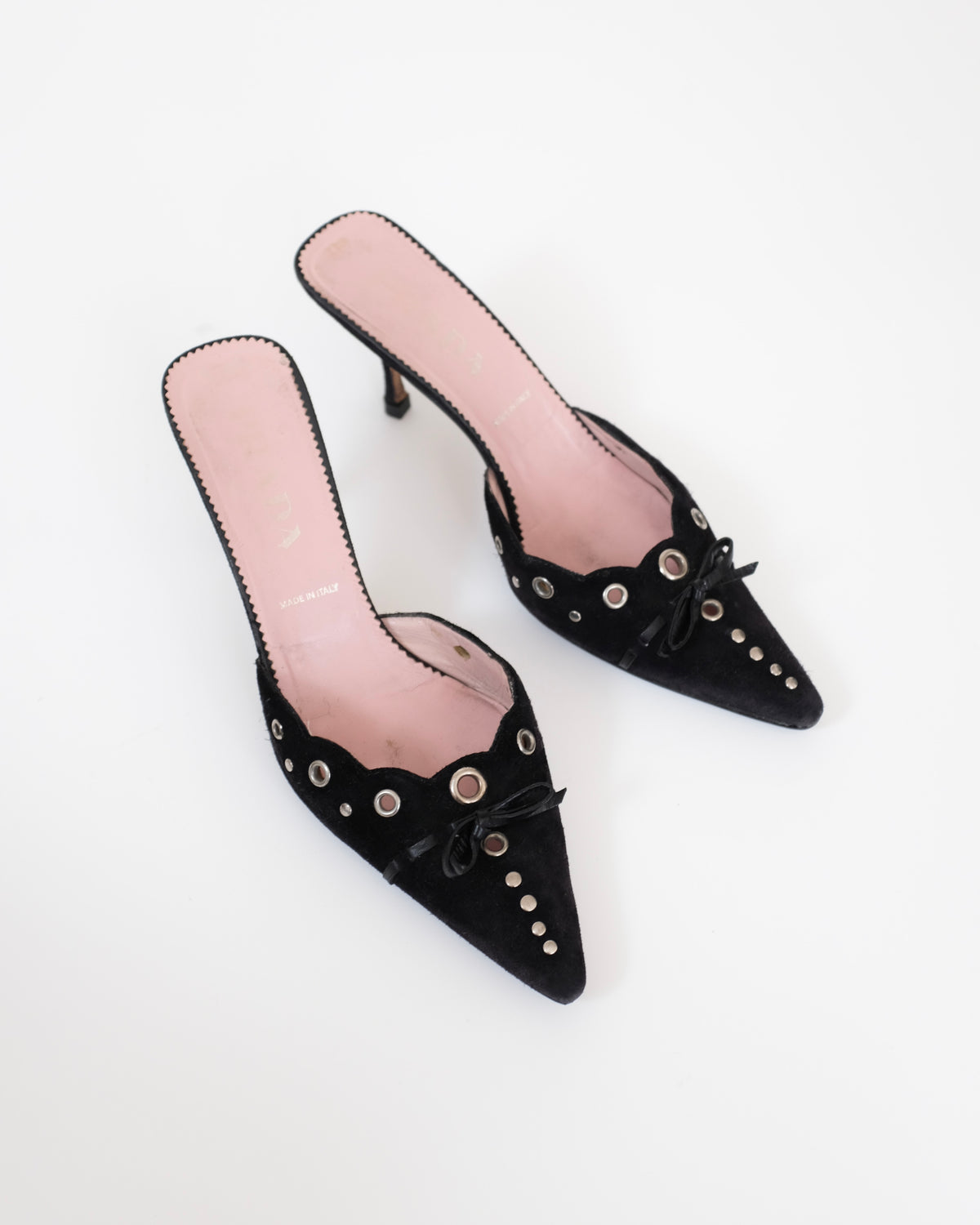 Prada Black Suede Eyelet Kitten Heels (37.5)