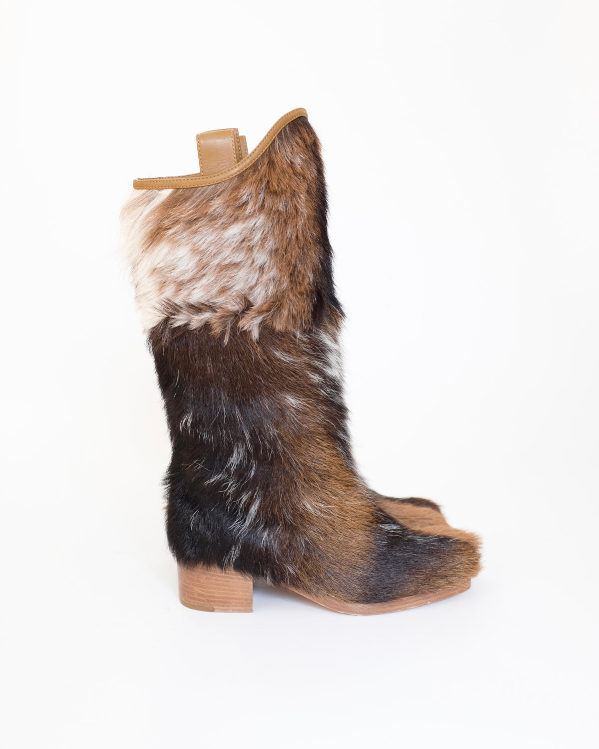 Chanel Métiers d'Art 2014 Fur Boots (38.5)