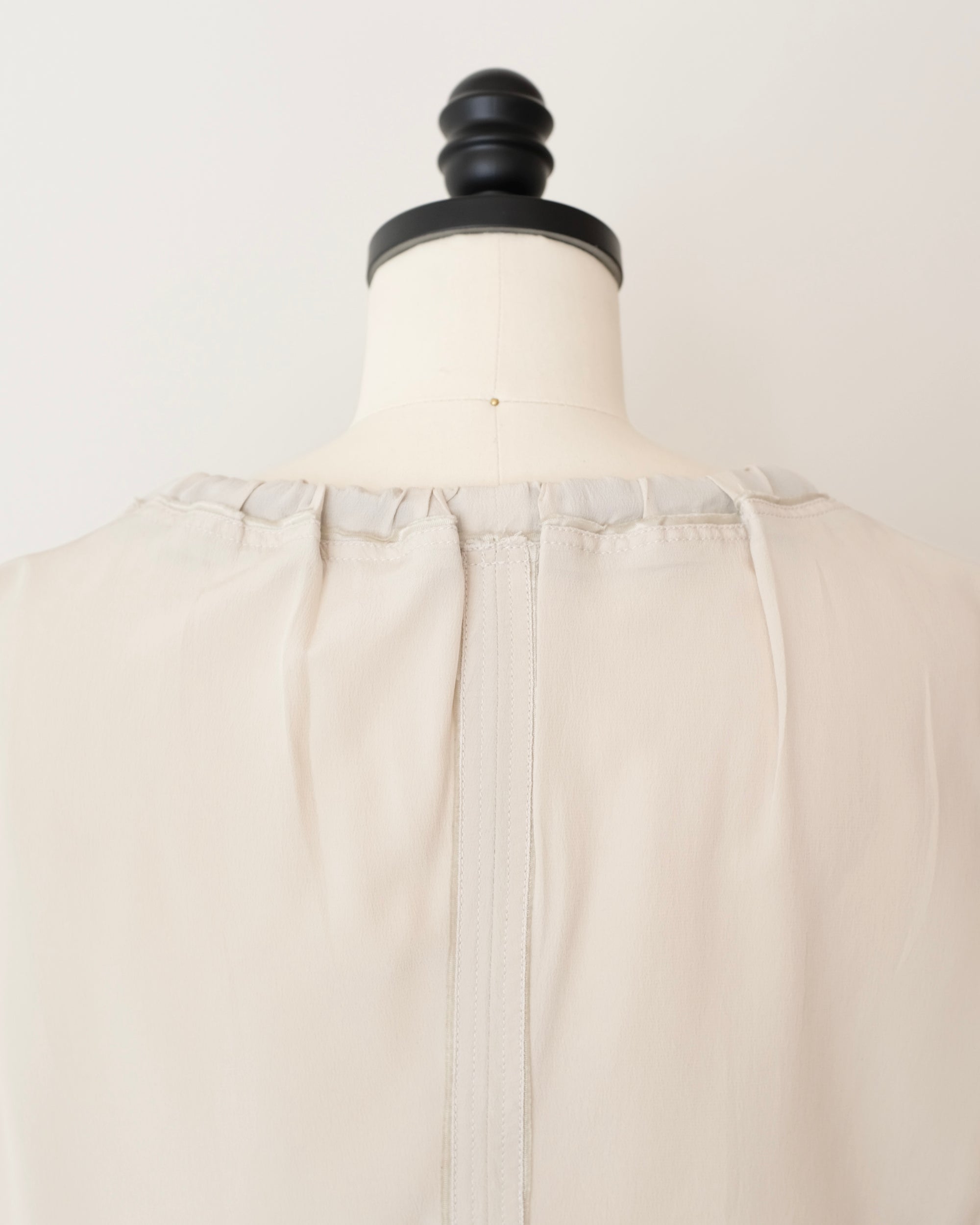 Prada SS2009 Tie Neck Sleeveless Blouse (M)