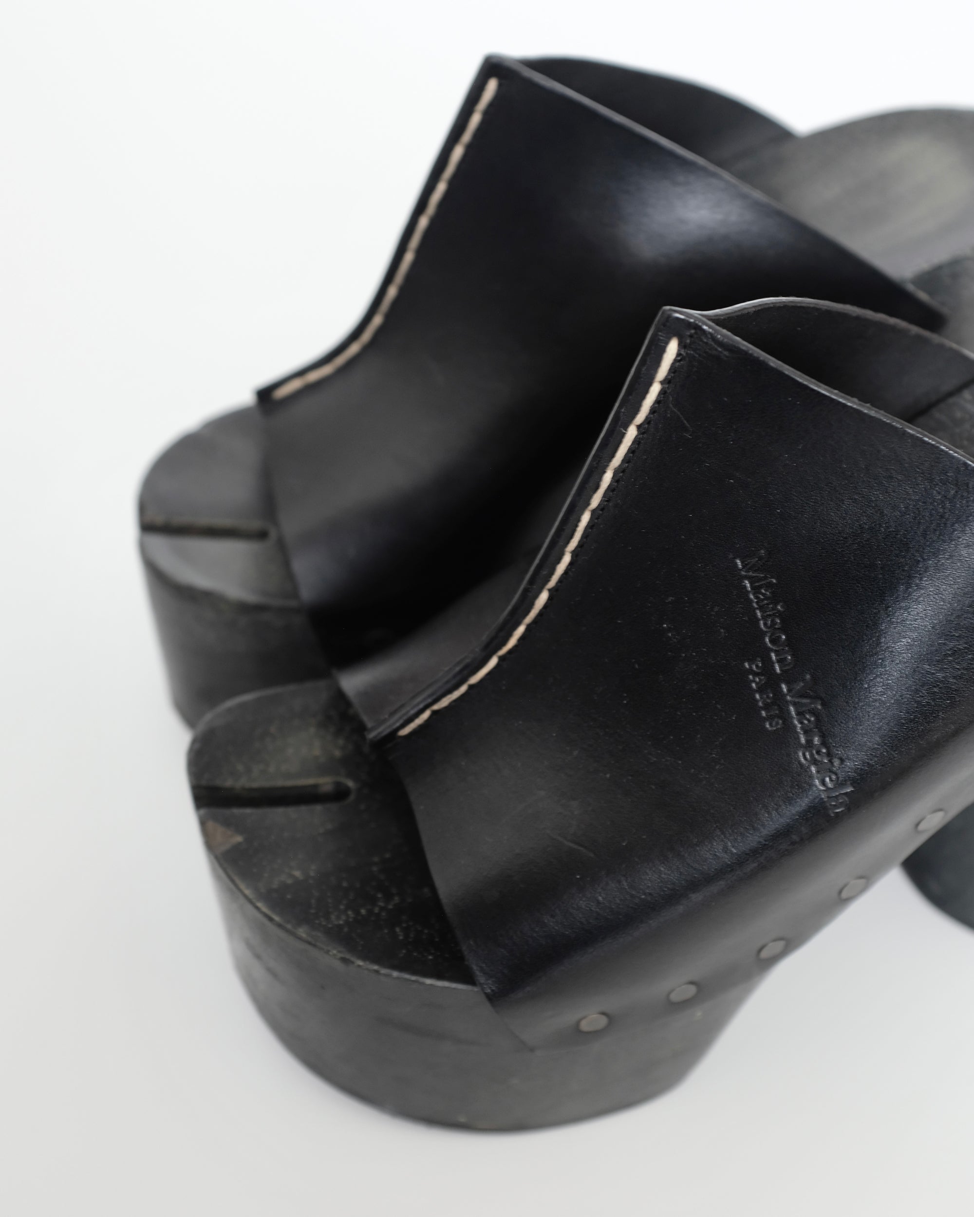 Maison Margiela Tabi Clogs (39)