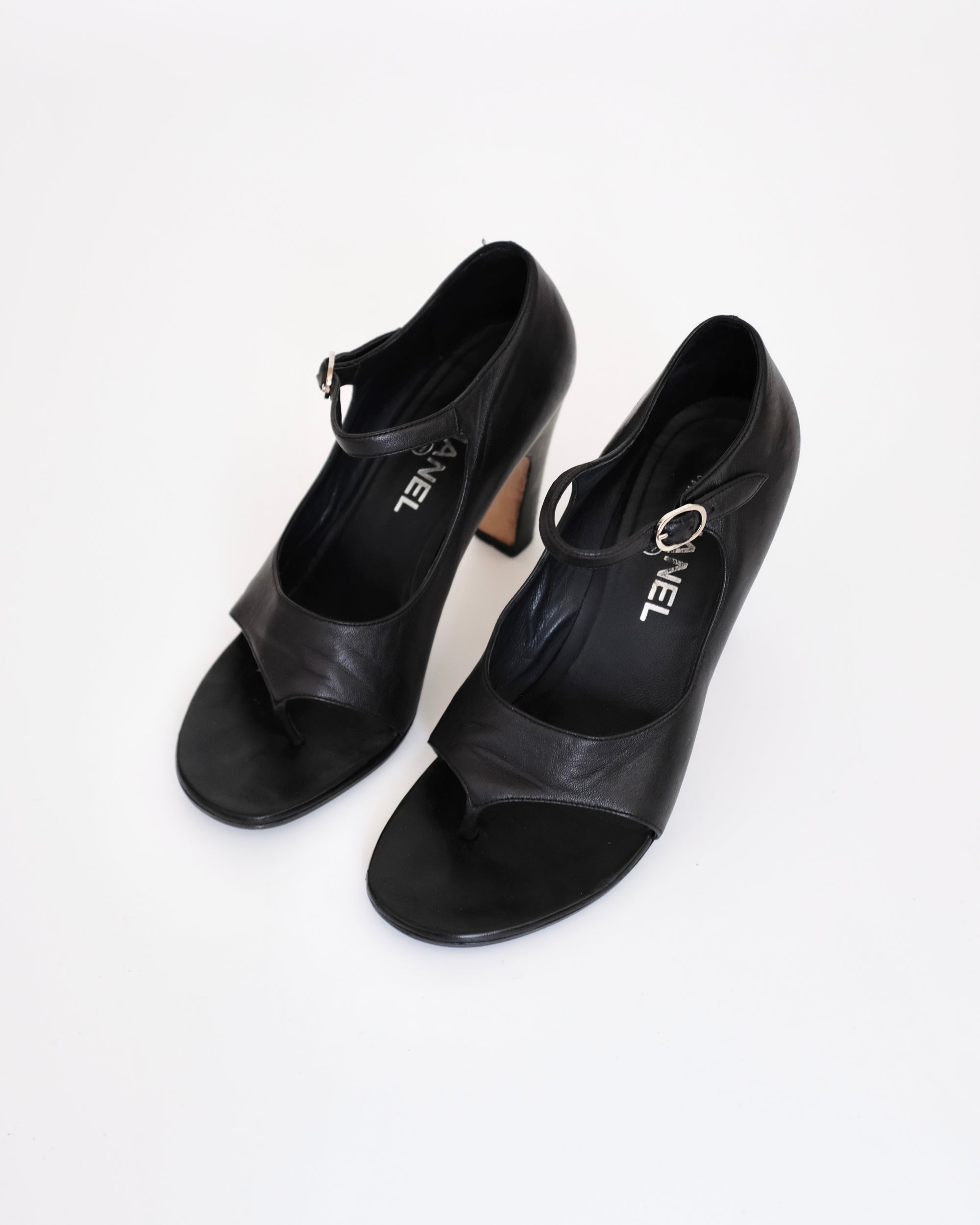 Chanel Resort 2012 Flip Flop Mary Janes (38)