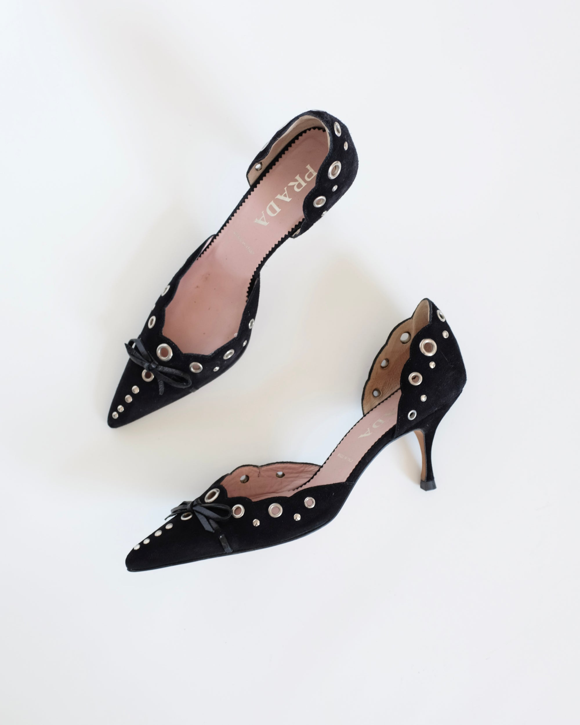 Prada Black Suede Eyelet Kitten Heels (37.5)