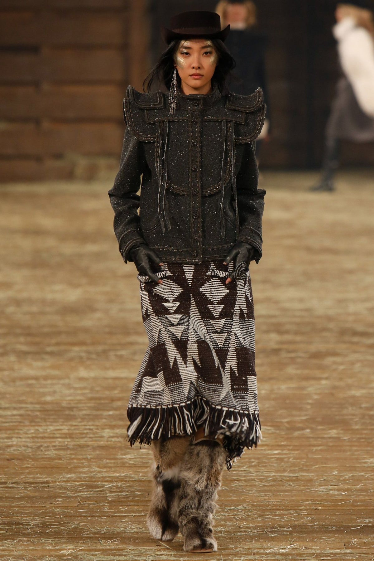 Chanel Métiers d'Art 2014 Fur Boots (38.5)